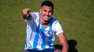 بيراميدز يبرم تعاقده الأول في سوق الانتقالات بضم المدافع إياد العسقلاني
